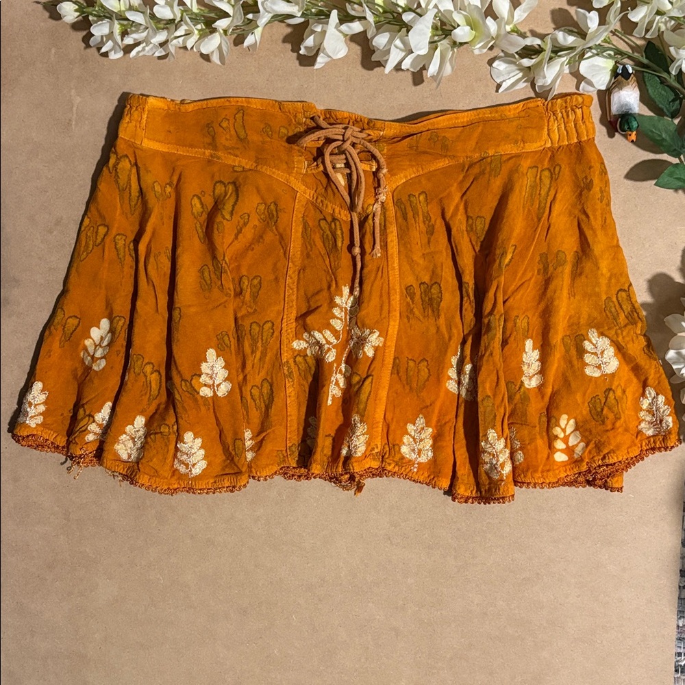 Fashion Terminal lace mini skirt VTG Y2K Boho